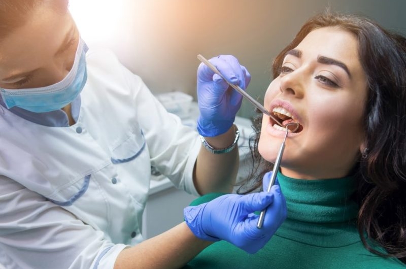 Everything-You-Should-Know-About-Root-Canal-Treatment