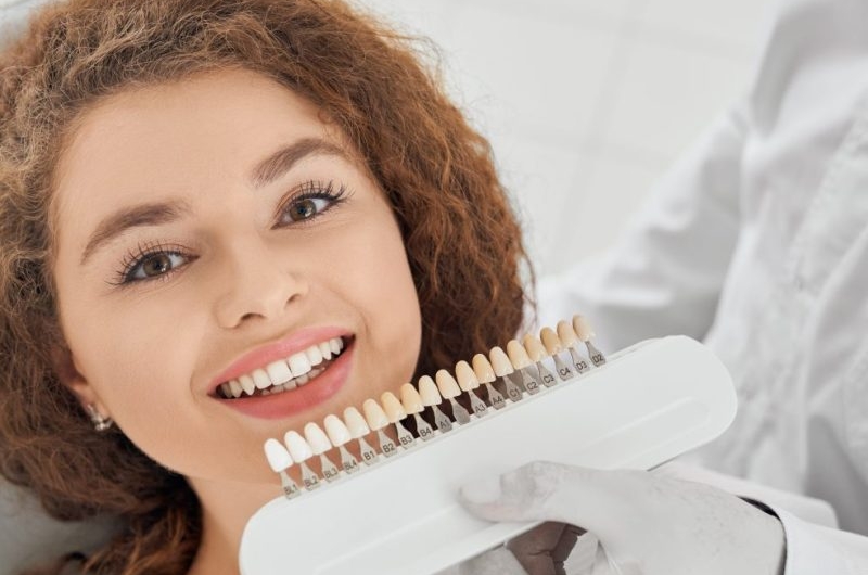 Porcelain-Teeth-A-Perfect-Match-for-Dental-Implants